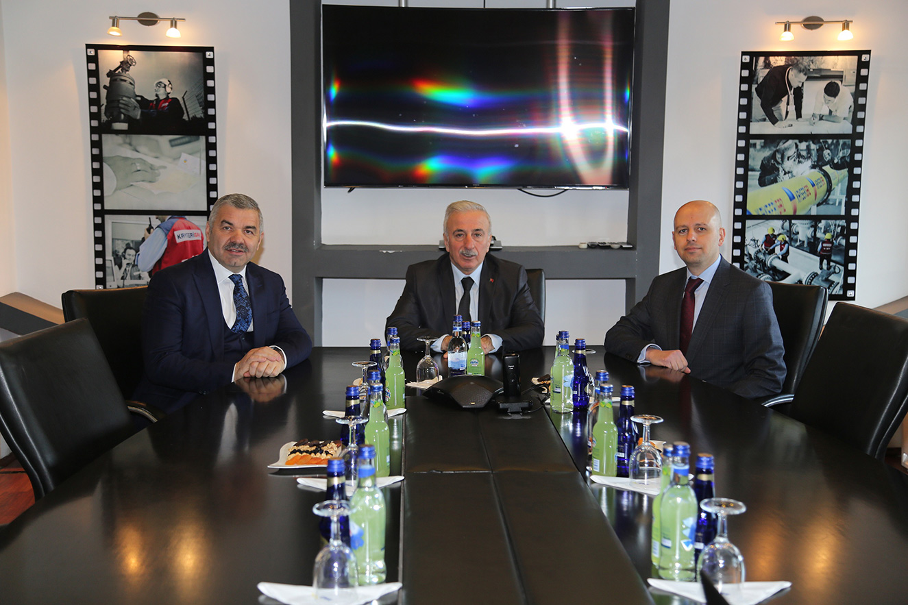 Vali ve Başkan Kayserigaz'da