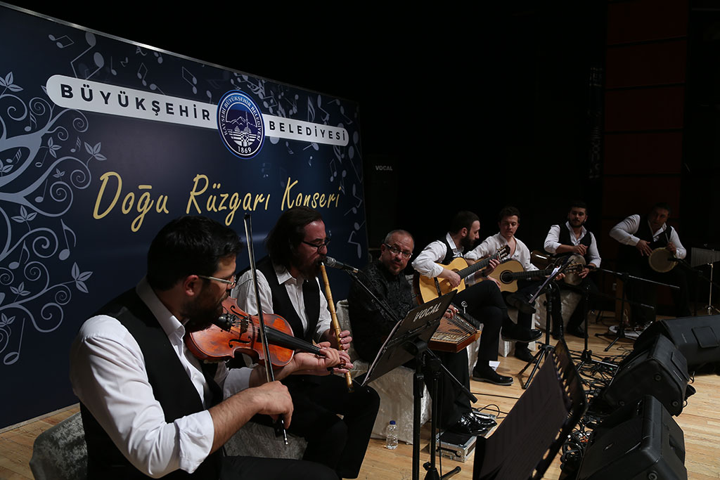 Büyükşehir'den Doğu Rüzgarı
