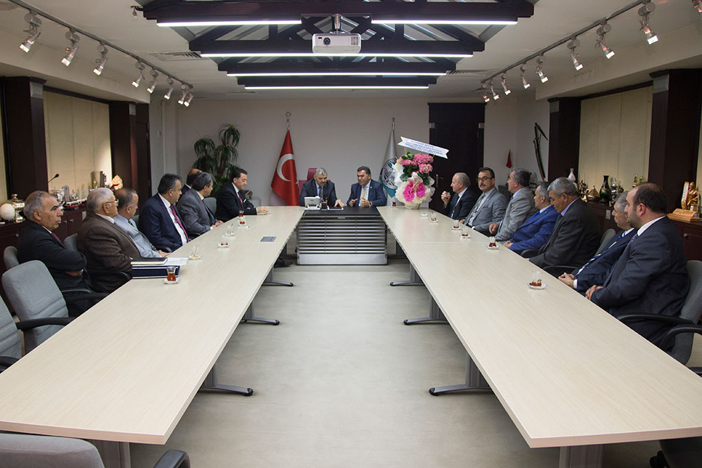 Başkan Çelik'e Esnaflardan Teşekkür