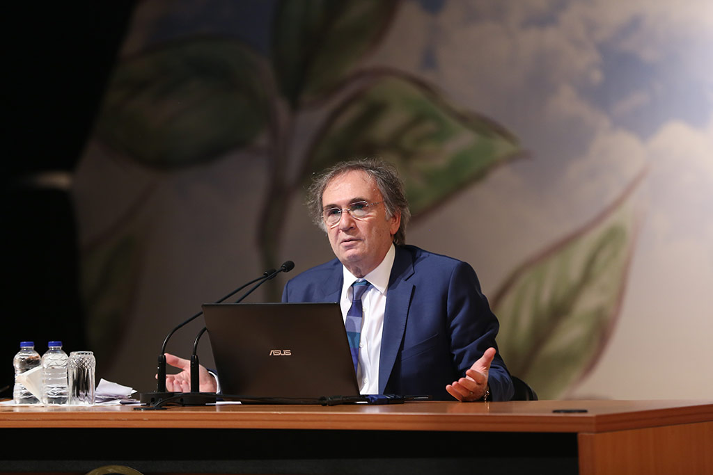 Saraçoğlu'ndan Önemli Açıklamalar