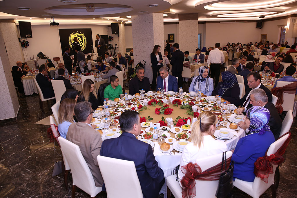 Başkan Çelik Şehit Aileleriyle