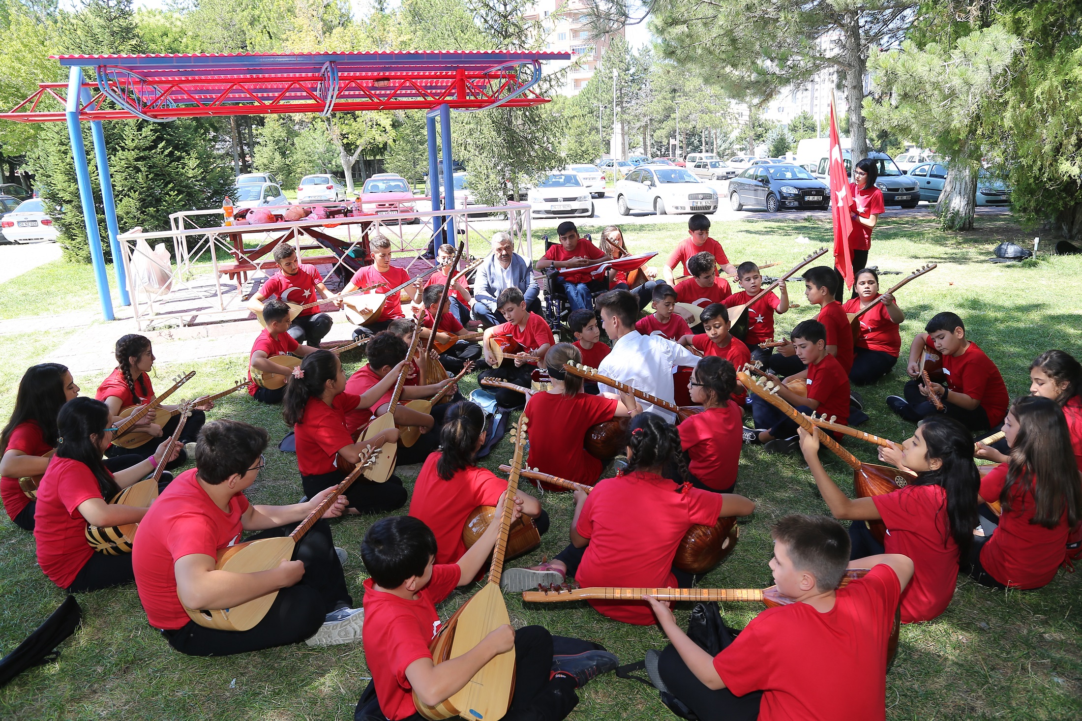 Büyükşehir'den Sanata Katkı
