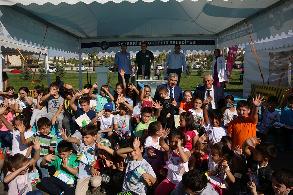 Kayseri Bilim Şenliği Başladı