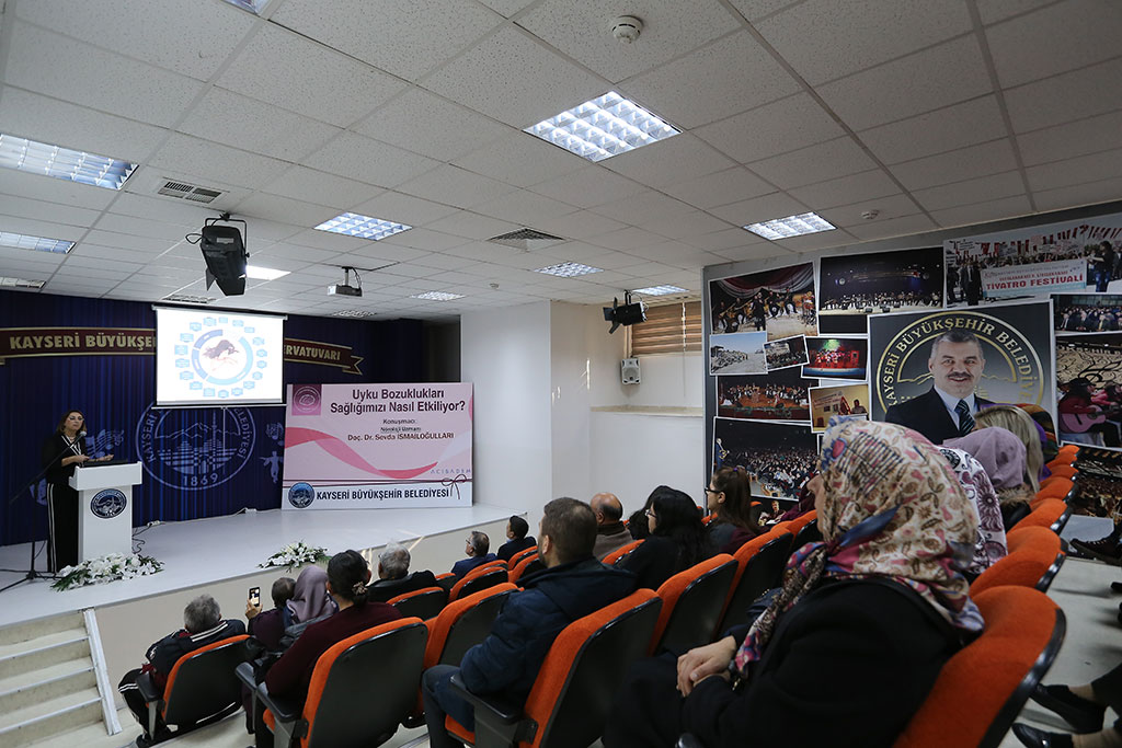 Büyükşehir'den Sağlık Semineri