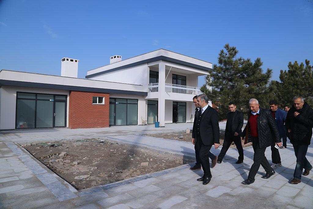 Başkan Çelik Şantiyeleri Gezdi