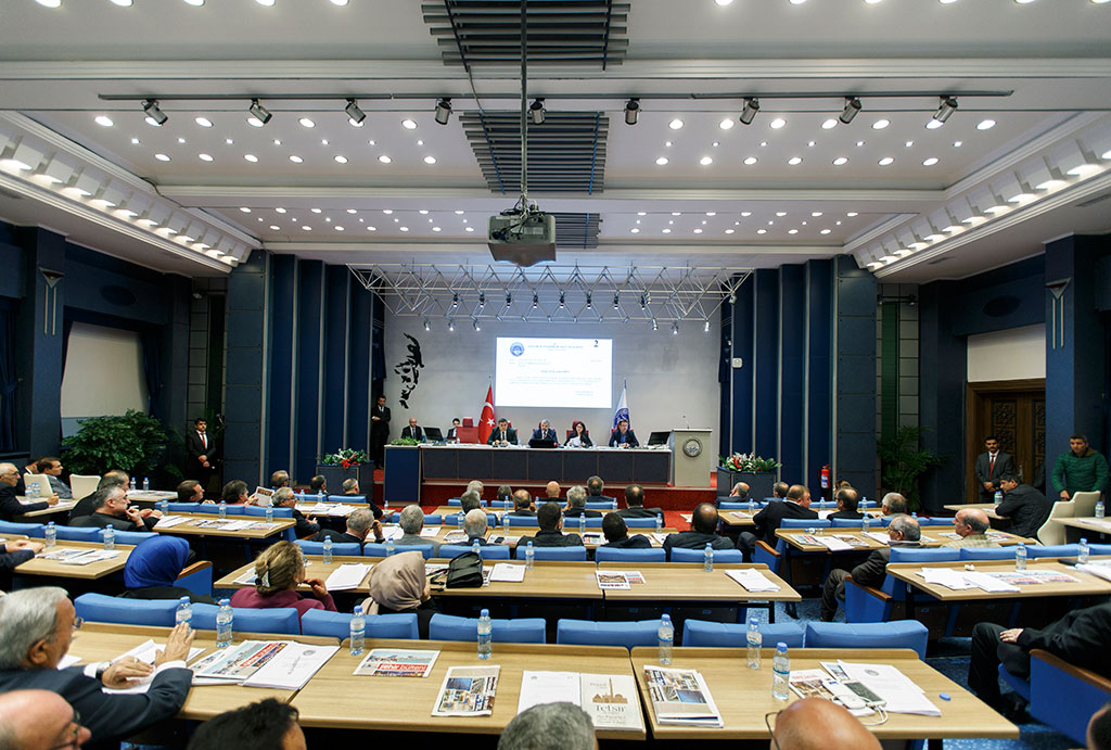 Büyükşehir Meclisi Toplandı