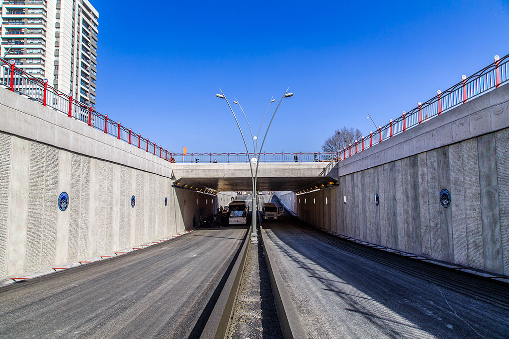 Alternatif Yollar, Kesintisiz Bulvarlar 