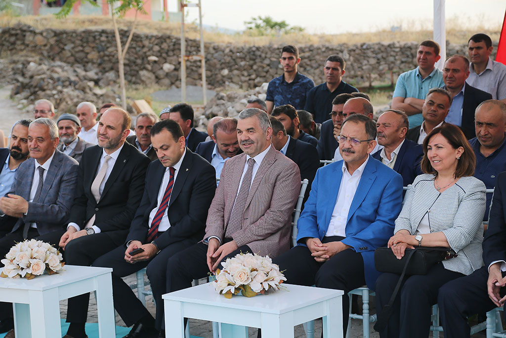Bakan ve Başkan Açılış ve İftara Katıldı