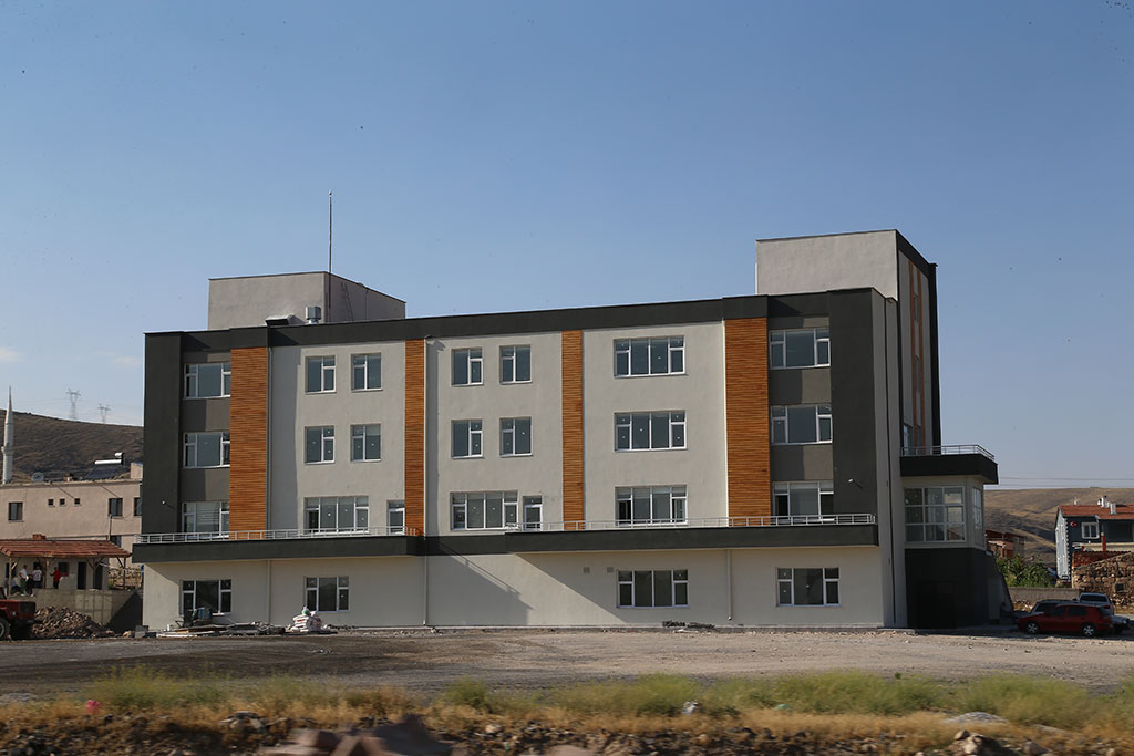 Büyükşehir'den Yemliha'ya Armağan