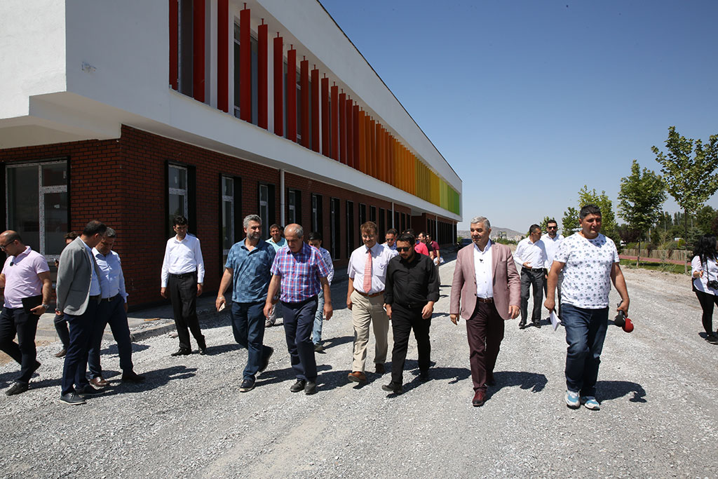 İnsana Yatırımda Öncü