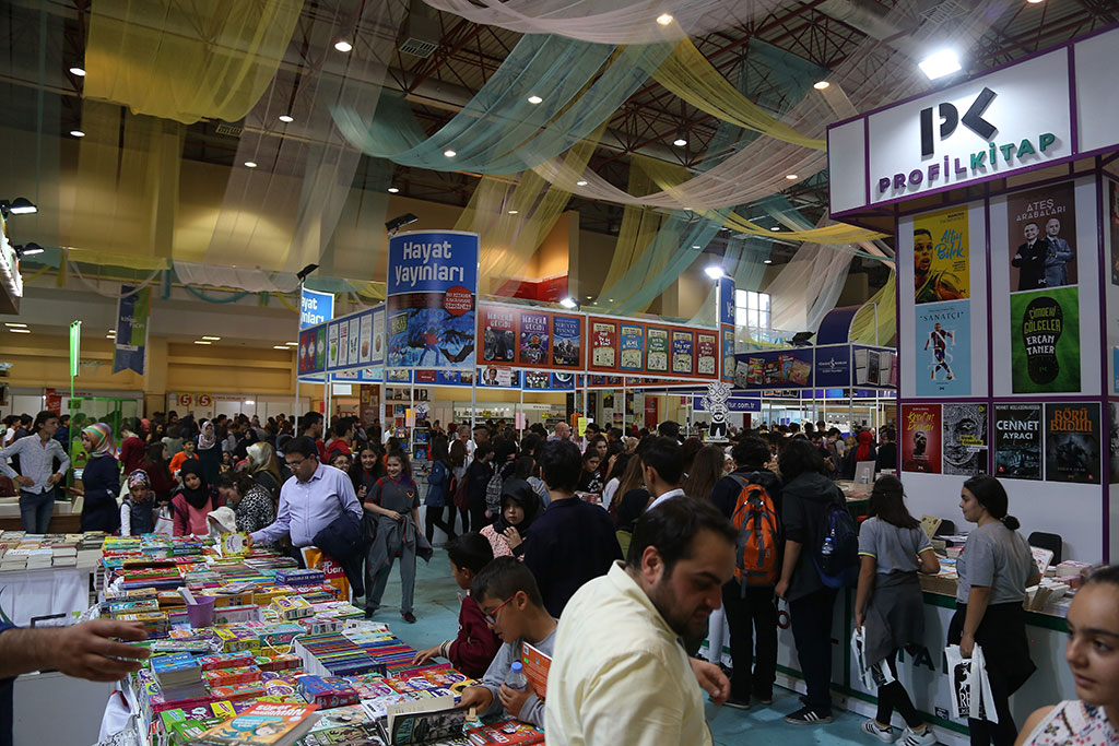 Kitap Fuarı'nda Kayseri Farkı