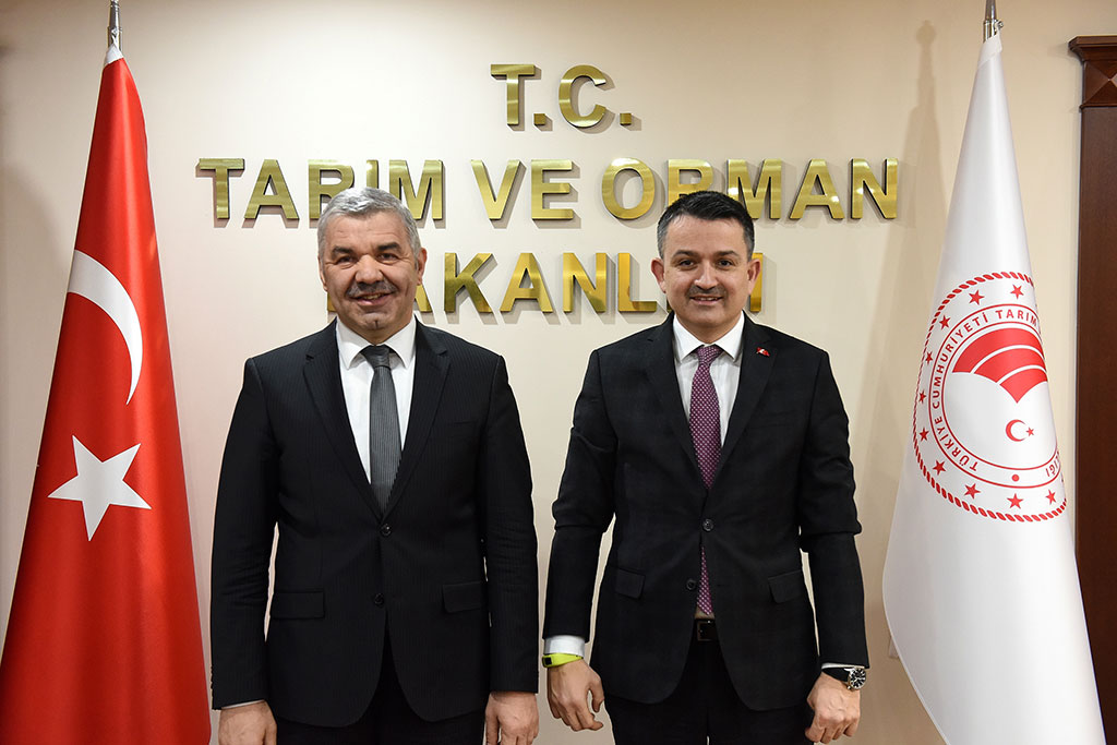 Tarım Bakanı'ndan Büyükşehir'e Övgü