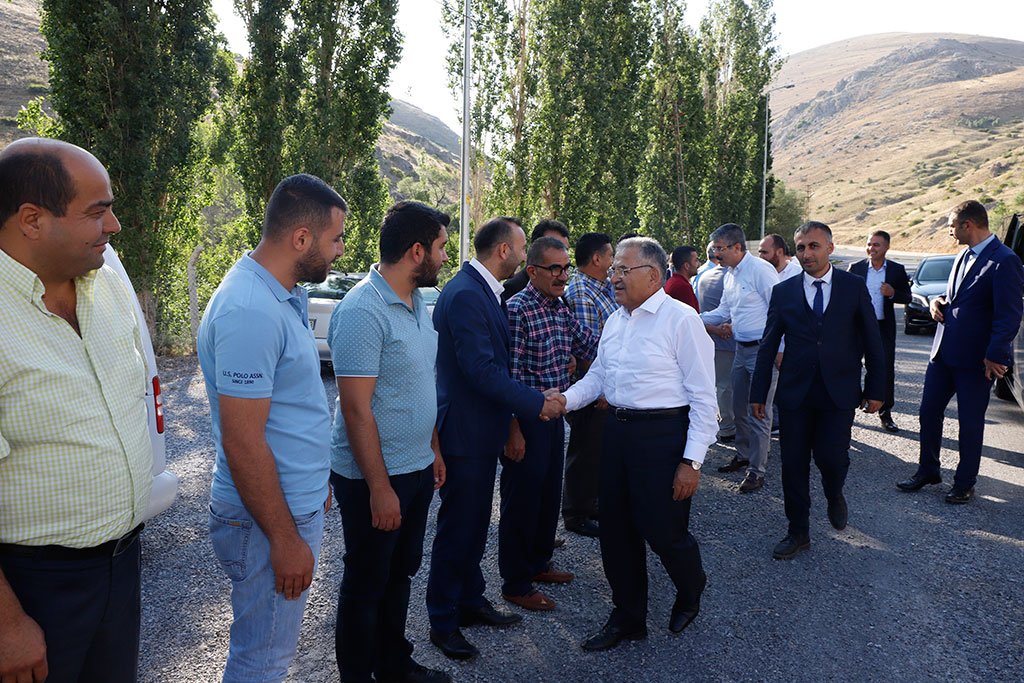 Büyükşehir'den Sarız'a 10 Günde Rekor Yol