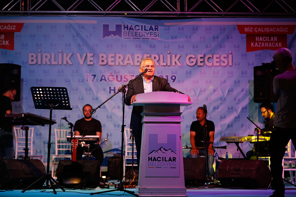 Başkan Büyükkılıç Hacılar'da