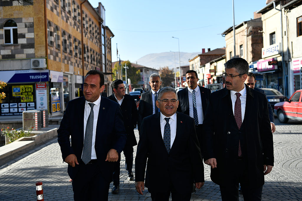 Başkan Büyükkılıç İncesu'da 