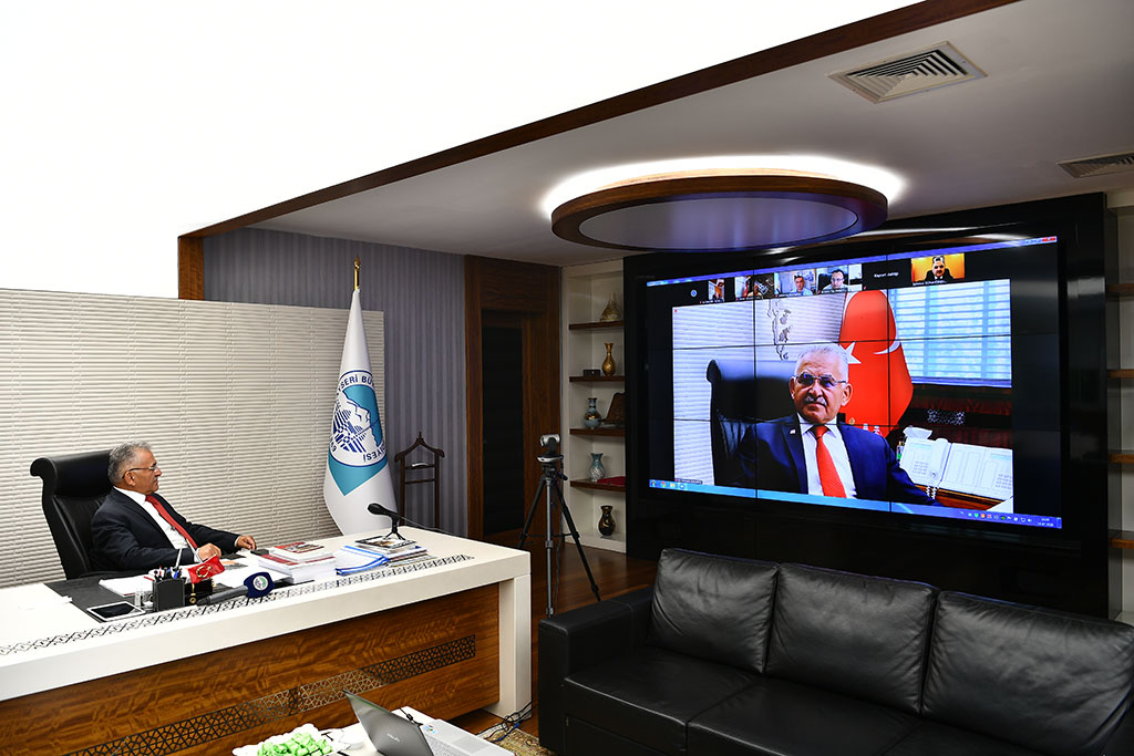 Büyükkılıç, İl Pandemi Kurulu Toplantısına Katıldı