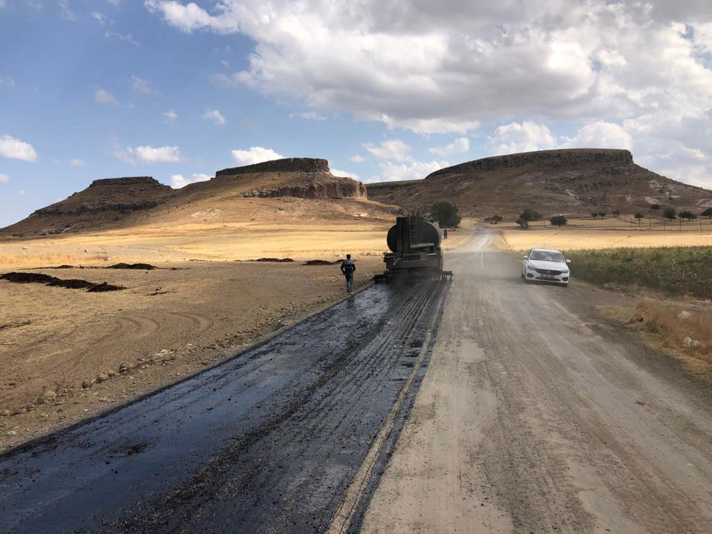 Büyükşehir'den İlçelere Geniş ve Konforlu Yollar