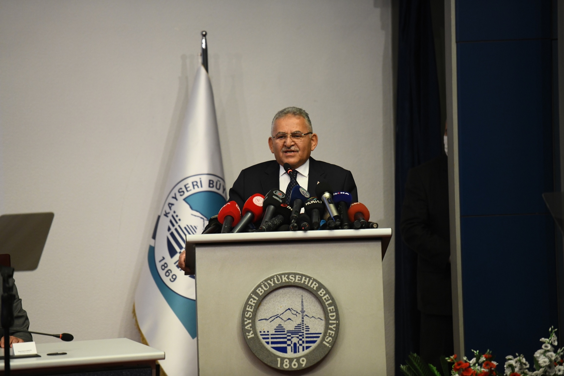 Ulaştırma Bakanı Karaismailoğlu, Hızlı Tren Müjdesini Büyükşehir&#39;de Verdi |  Kayseri Büyükşehir Belediyesi
