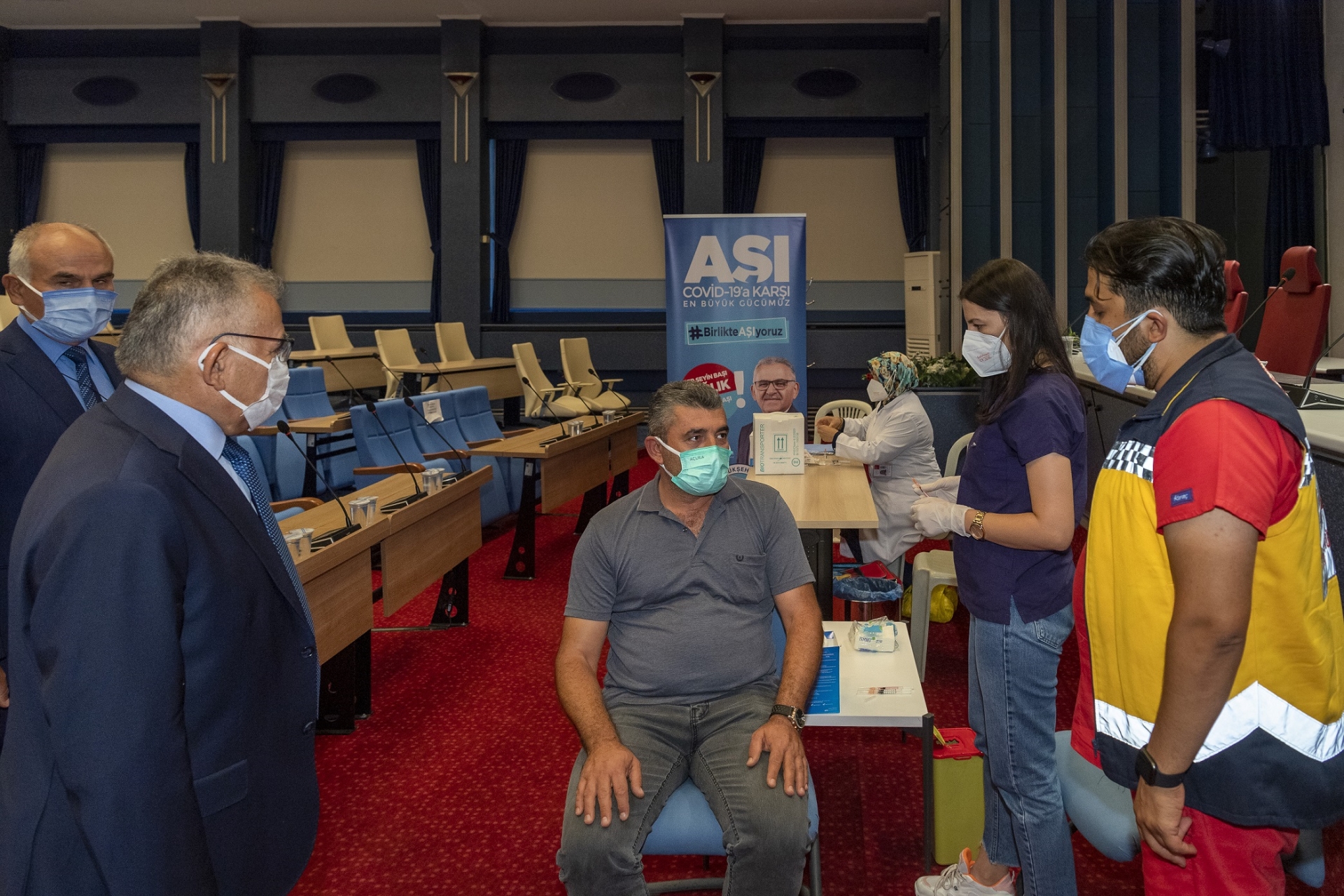 Büyükşehir’den “Aşı” Seferberliği