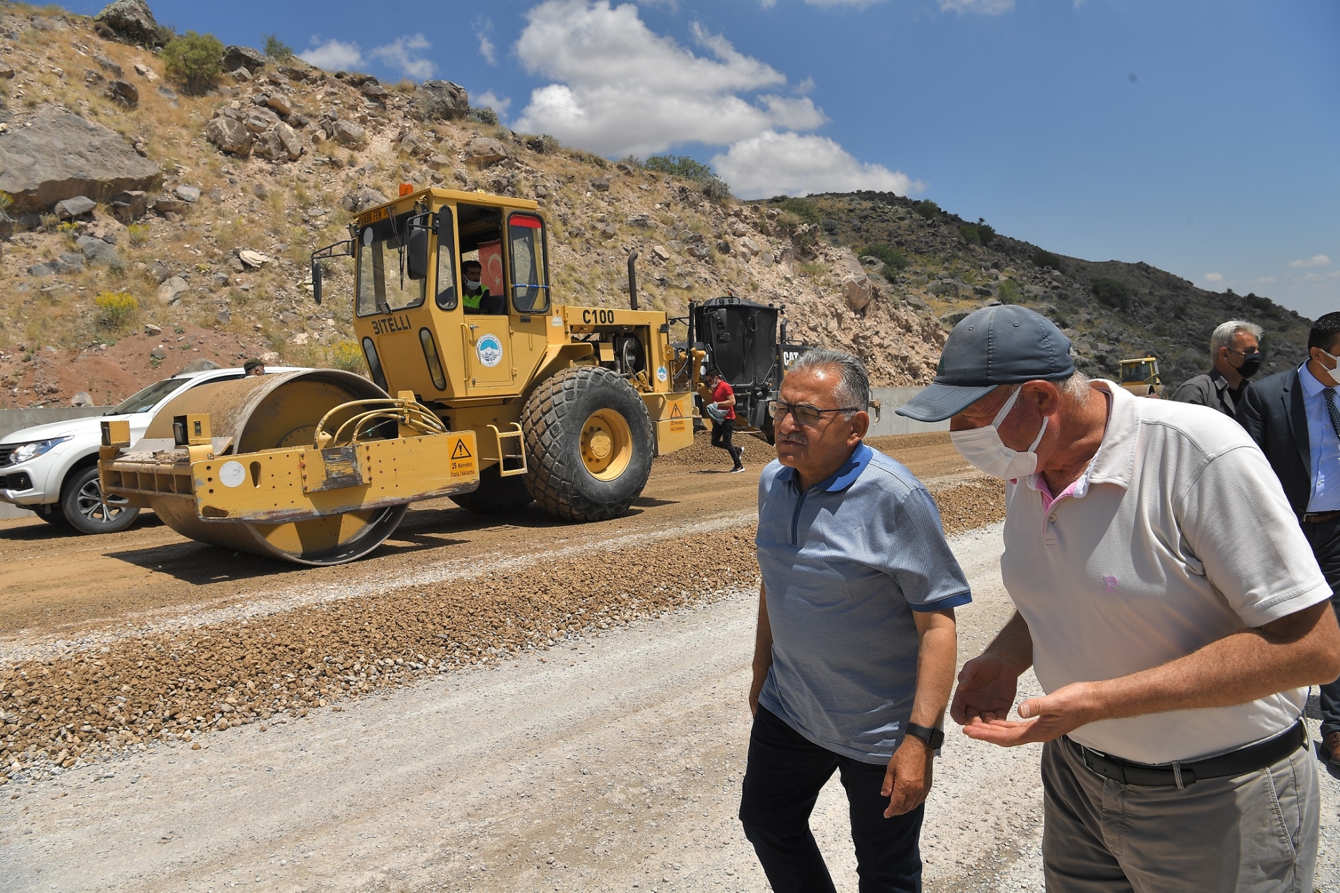 Büyükkılıç, Yeniden Açılan Hıdırellez Yolunu Denetledi, İkinci Etabın Müjdesini Verdi