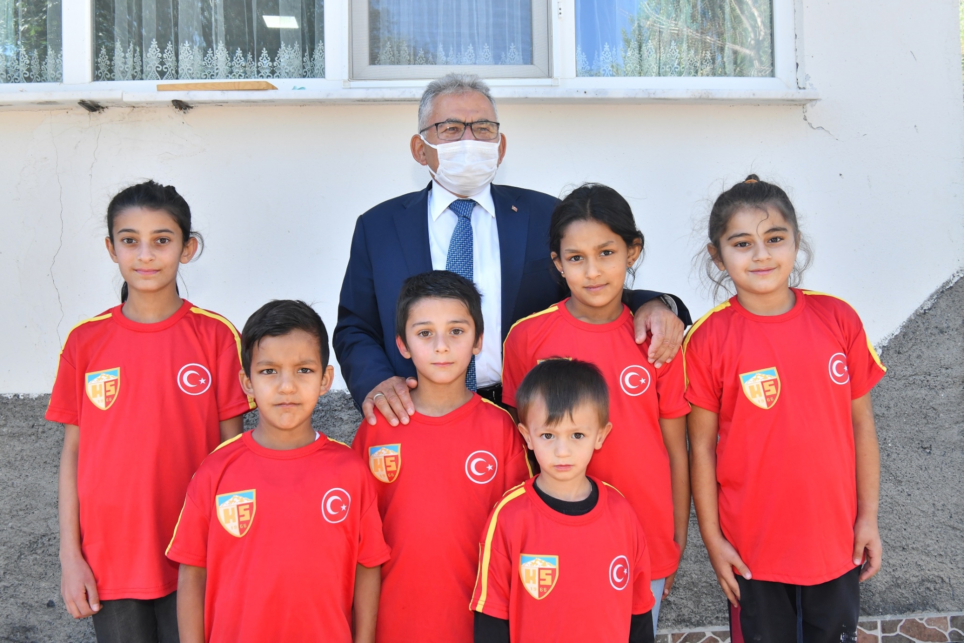 Başkan Büyükkılıç’tan Sarız Çıkarması