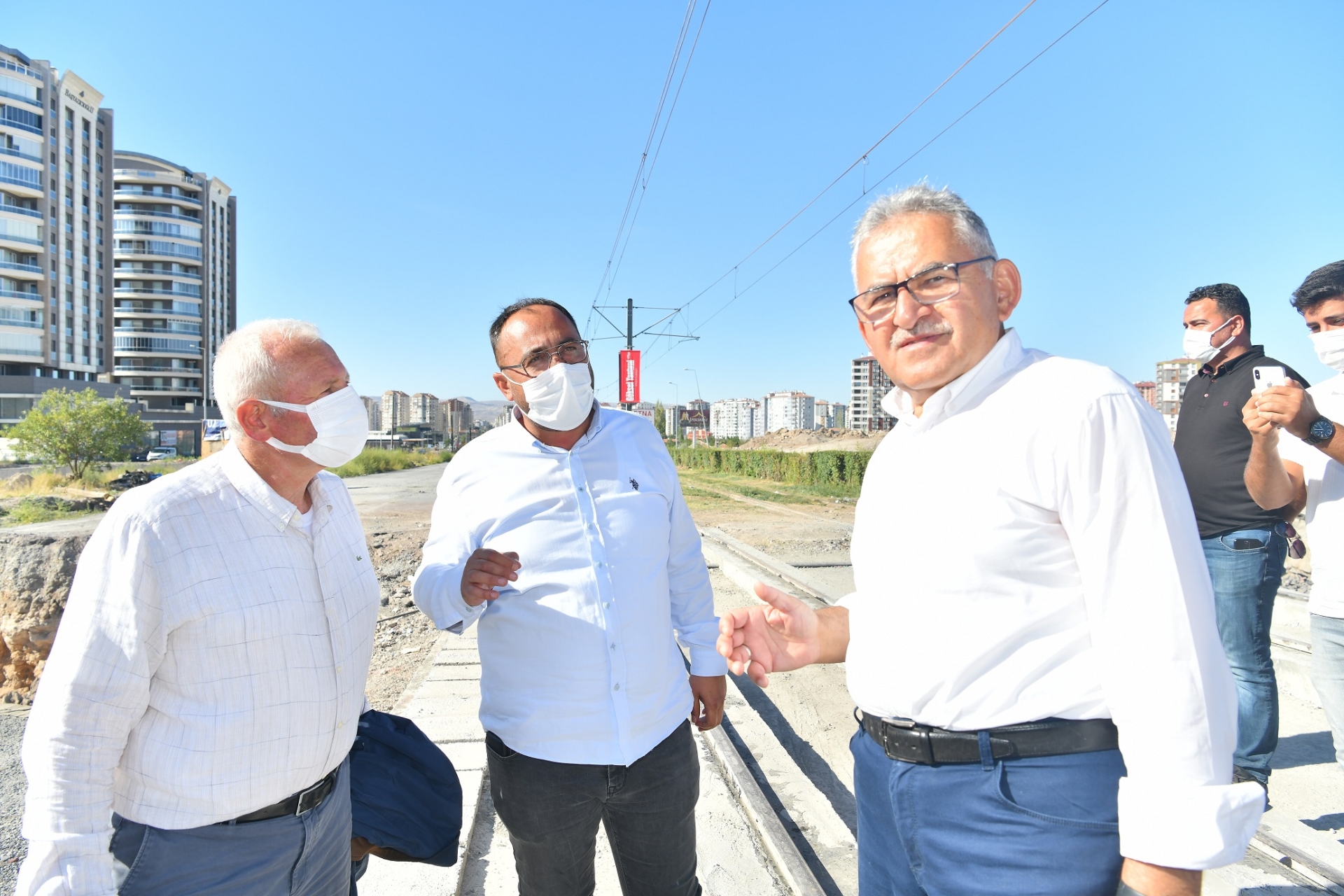 Büyükkılıç: “İki Tramvay Hattı Aynı Anda Bitecek”