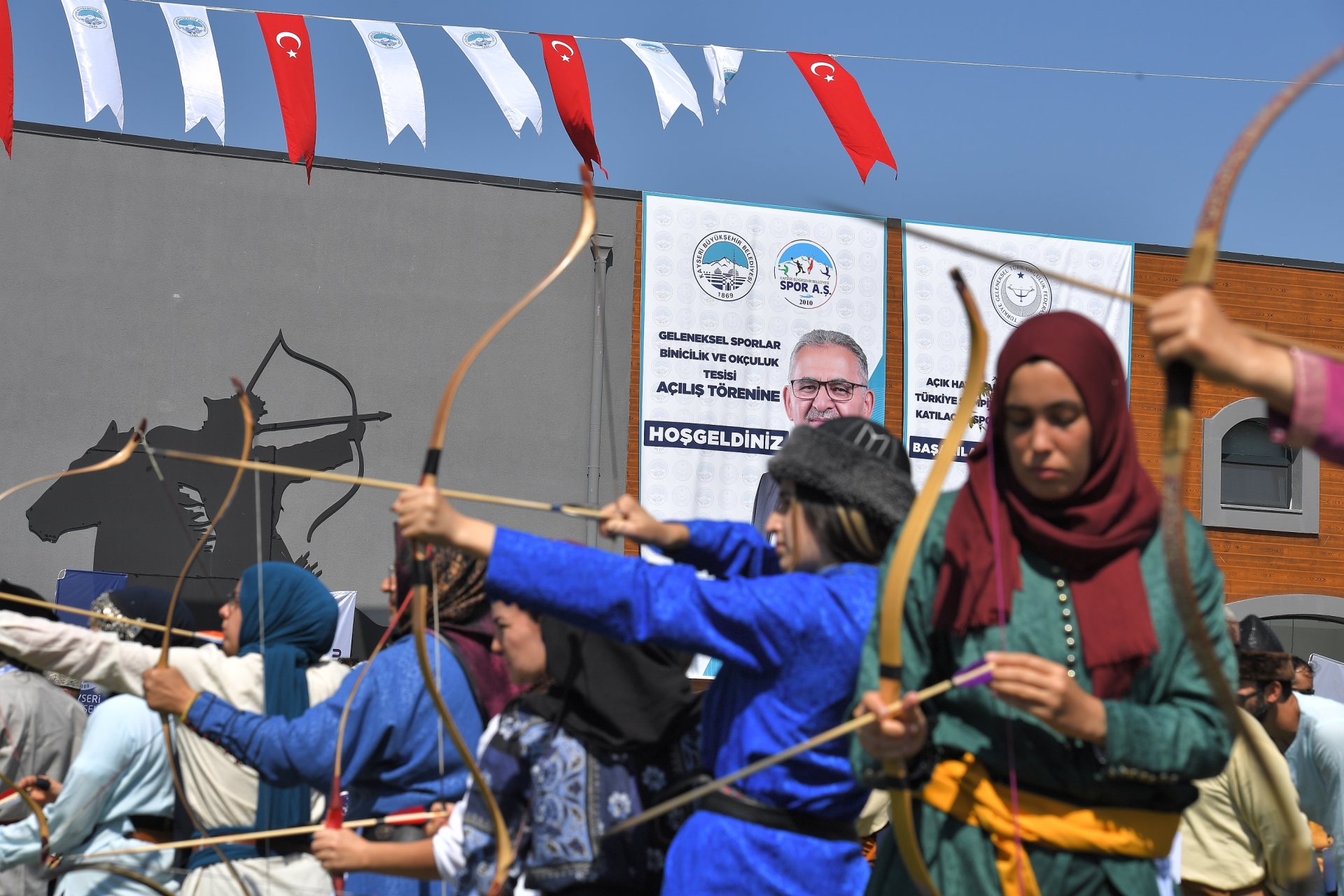 Büyükşehir’in Muhteşem Tesisinden Nefes Kesen Şampiyona