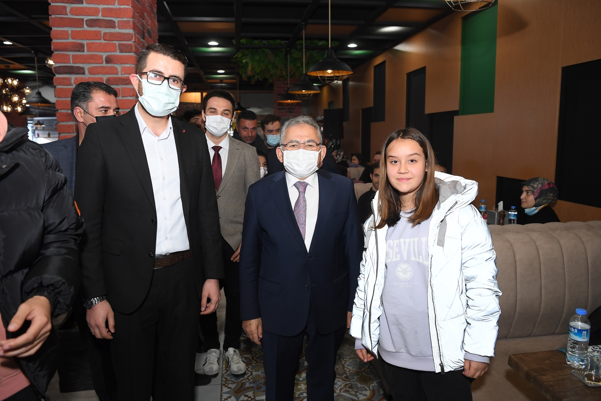Başkan Büyükkılıç, Kendisini Görmek İsteyen Minik Ecrin ile Bir Araya Geldi