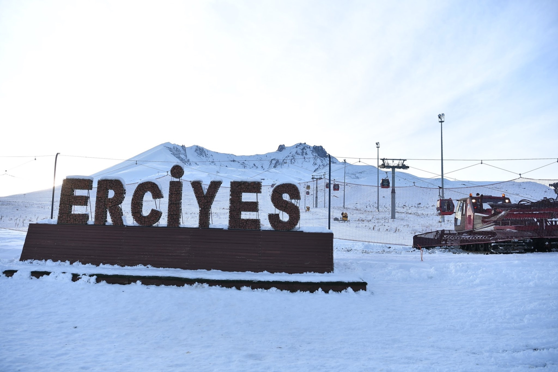 Başkan Büyükkılıç ve Vali Çiçek’ten Erciyes’te İnceleme