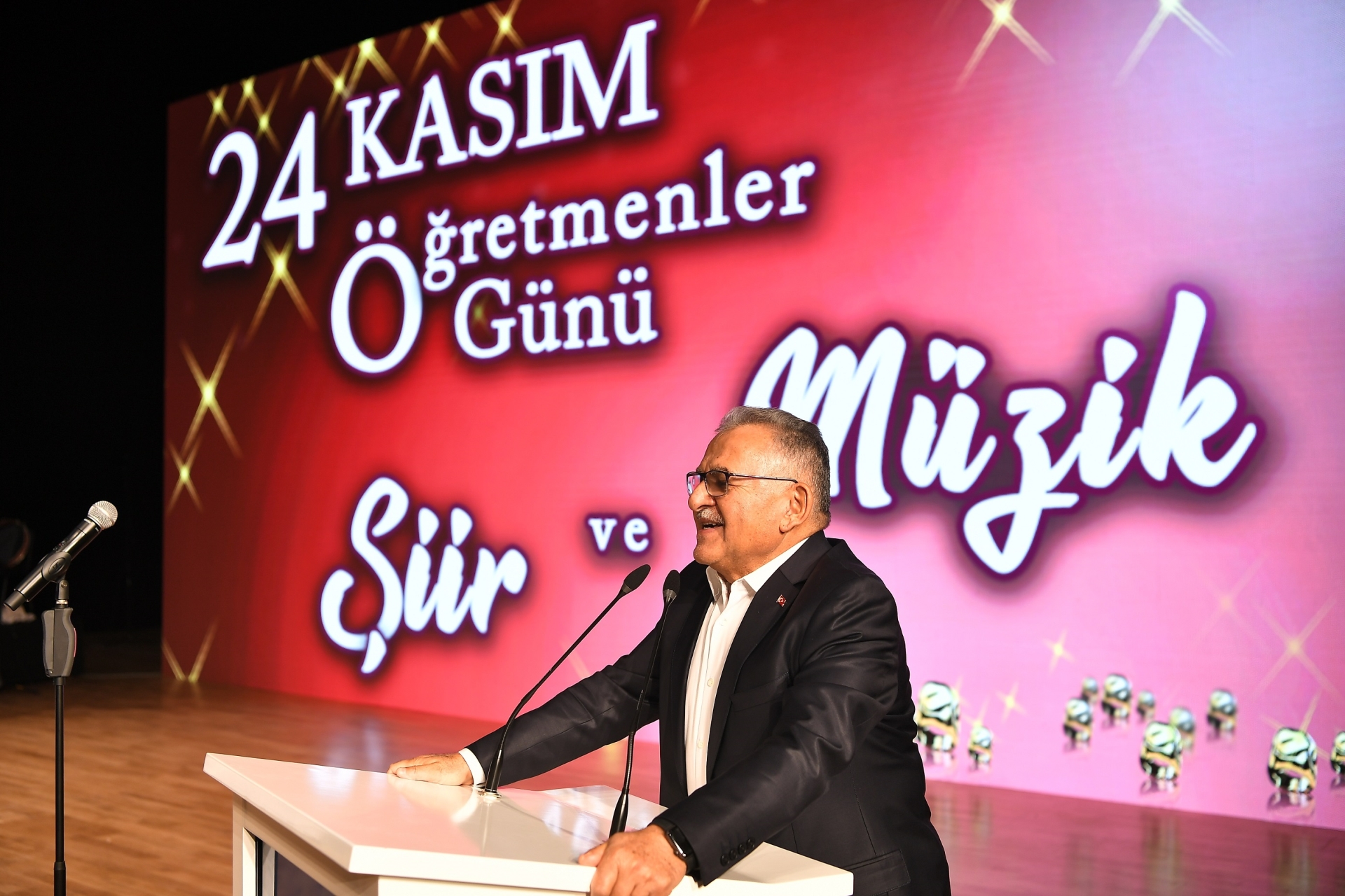 Başkan Büyükkılıç’tan Öğretmenlere: “Bizim Her Şeyimizsiniz, İyi ki Varsınız”