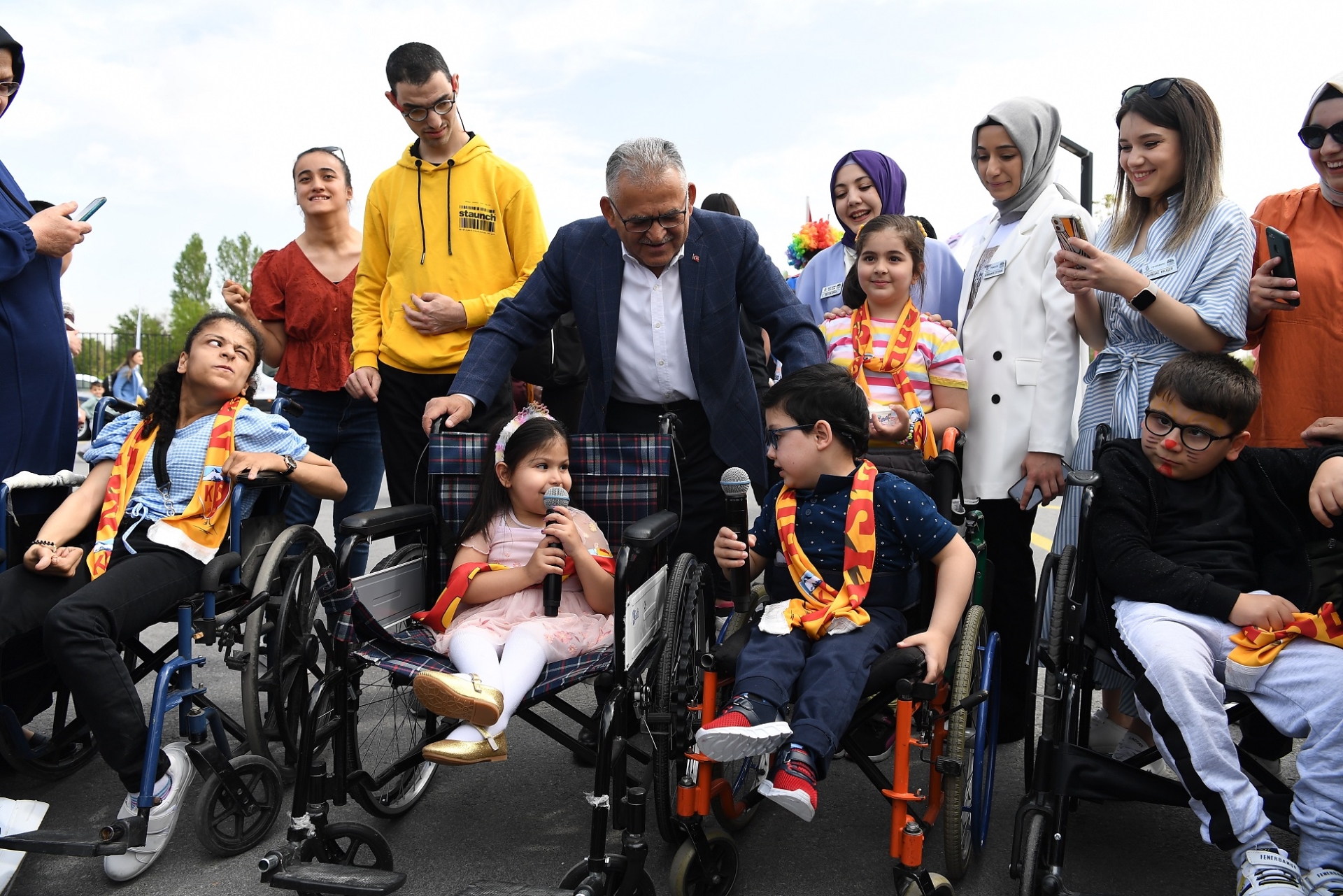 Büyükkılıç’tan ‘Özel’ Vatandaşlar İçin Düzenlenecek Konsere Davet