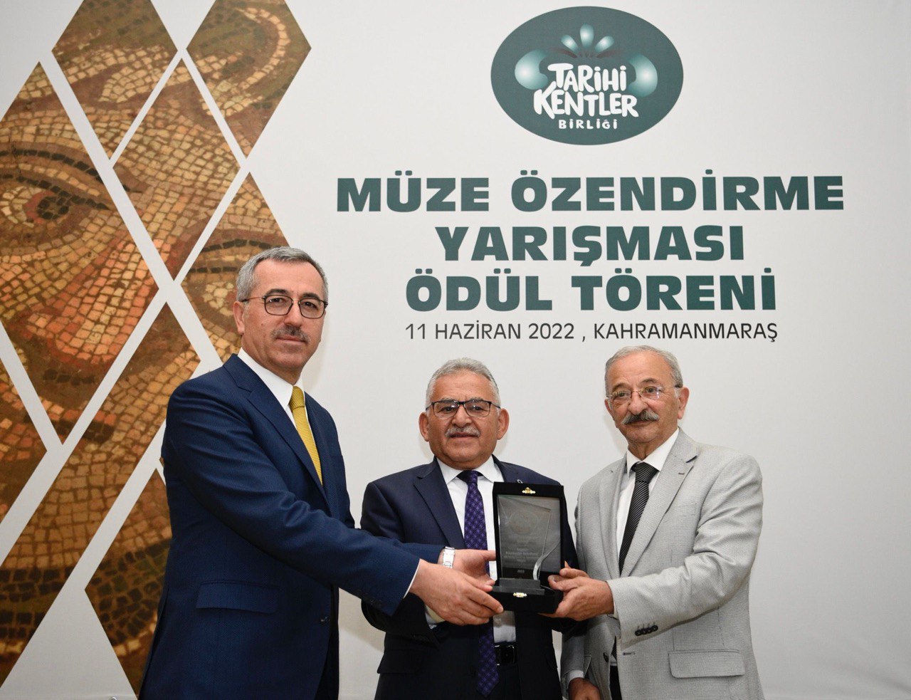 Başkan Büyükkılıç, Kahramanmaraş’tan Ödülle Döndü