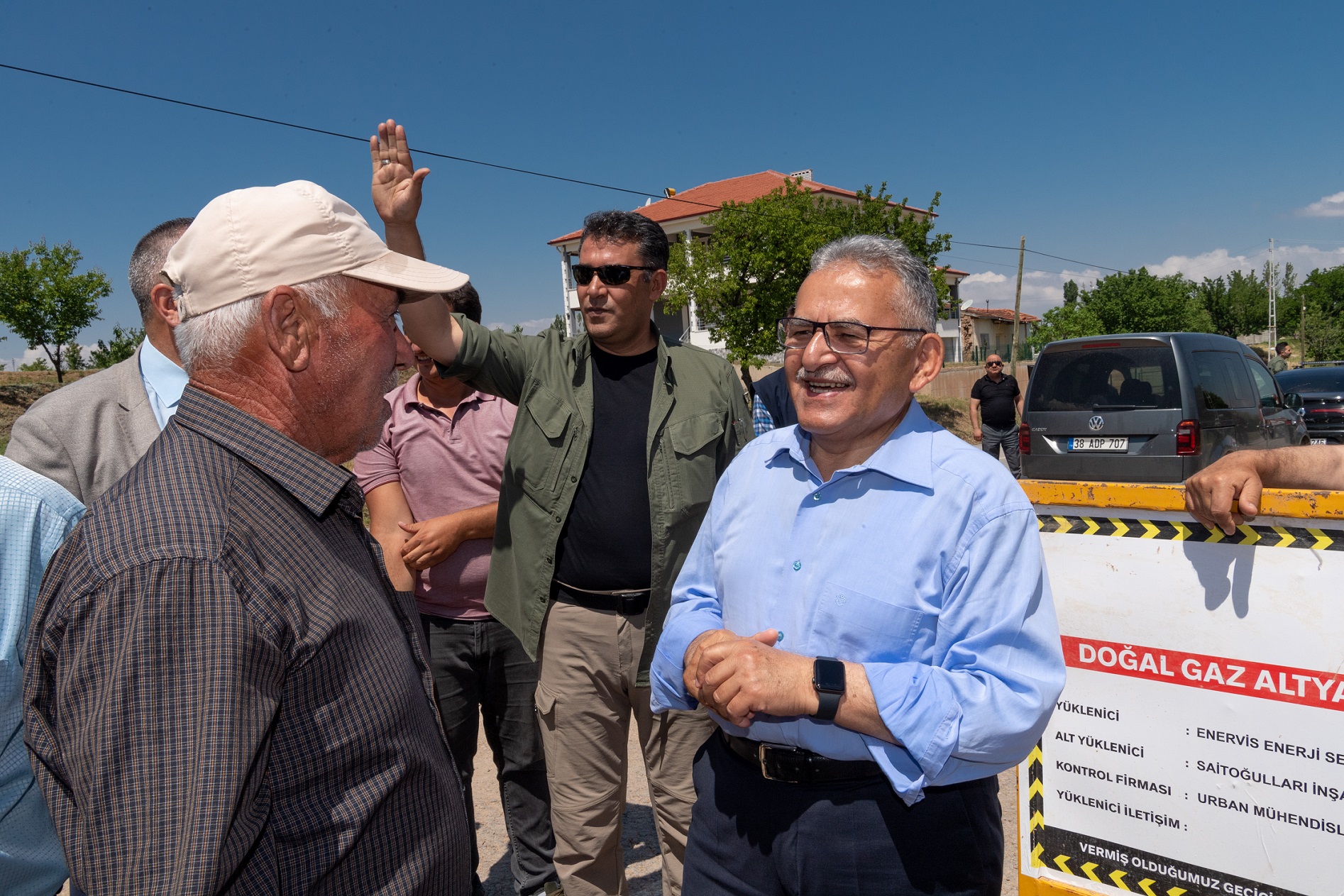 Başkan Büyükkılıç, Sarıoğlan’da Doğal Gaz Çalışmalarını İnceledi
