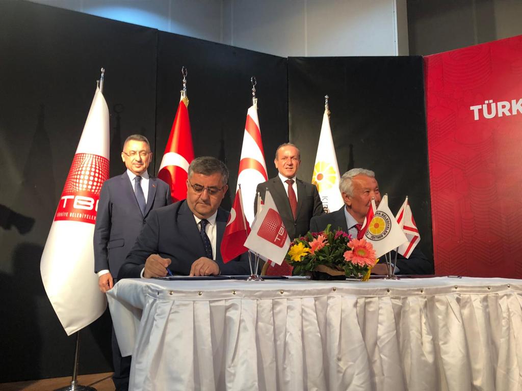 Büyükşehir, Yavru Vatan Kıbrıs’ta İş Birliği İçin İmza Töreninde