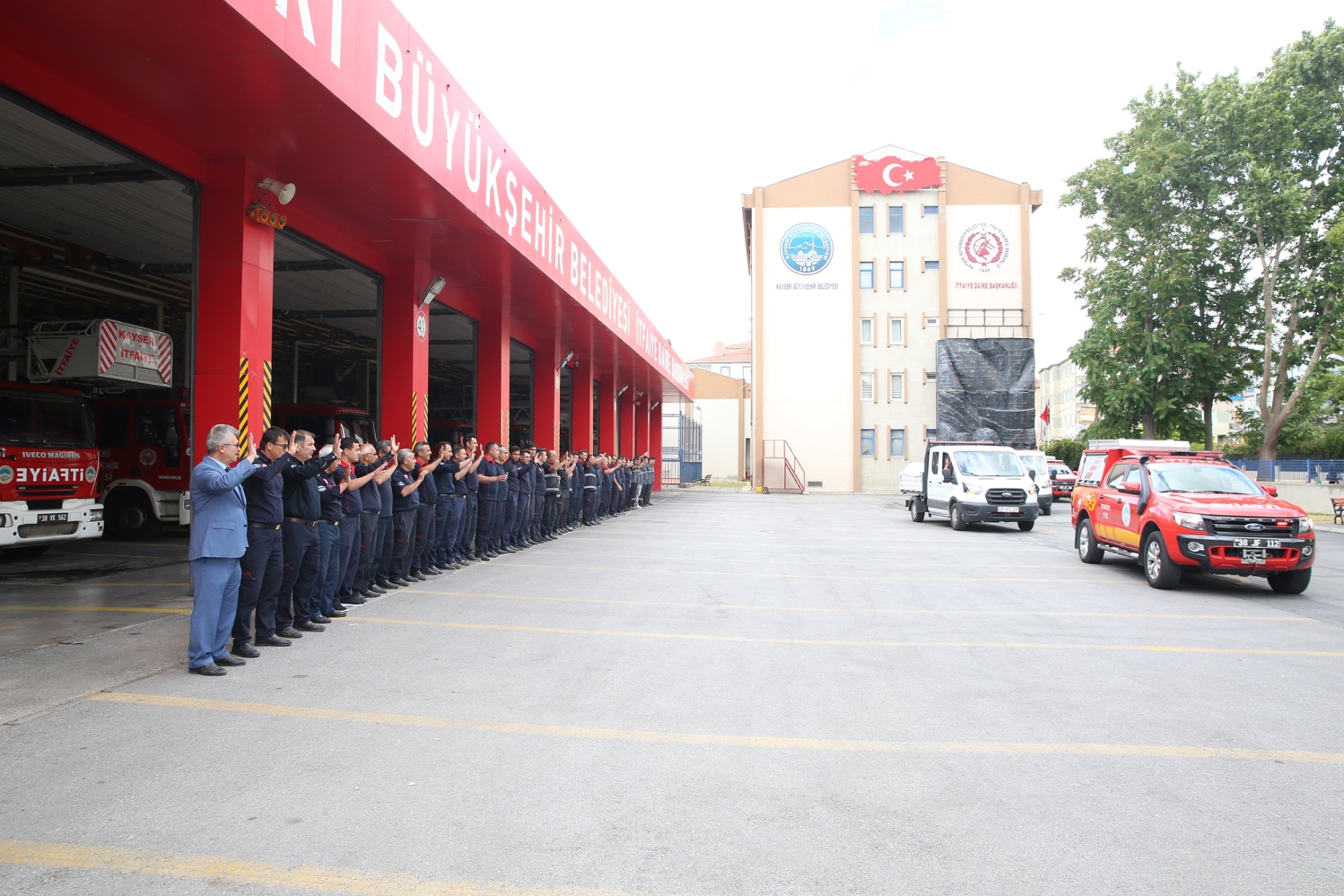 Kayseri Büyükşehir’den Karadeniz'deki Sel Bölgesine Personel ve Ekipman Desteği