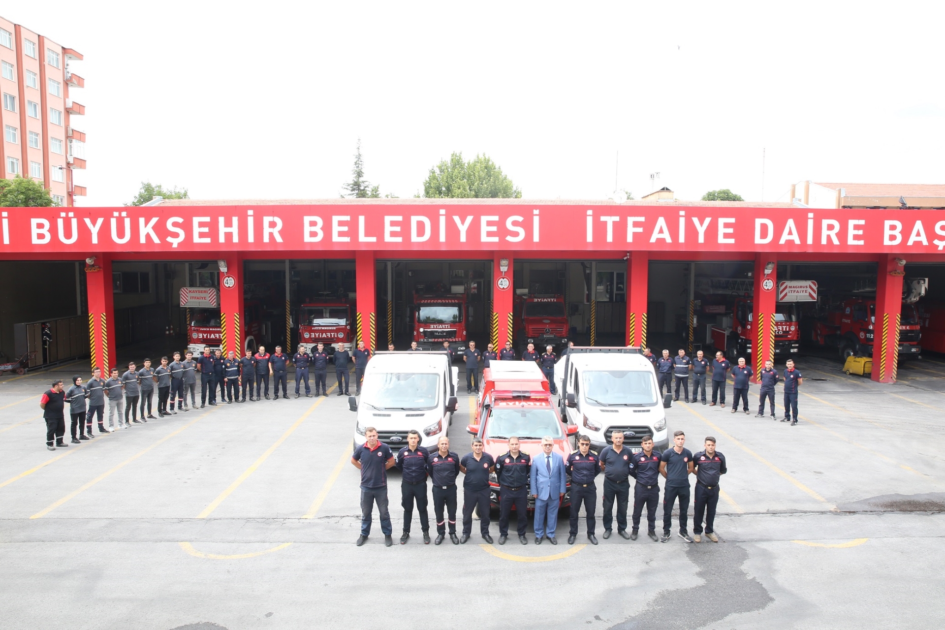 Kayseri Büyükşehir’den Karadeniz'deki Sel Bölgesine Personel ve Ekipman Desteği