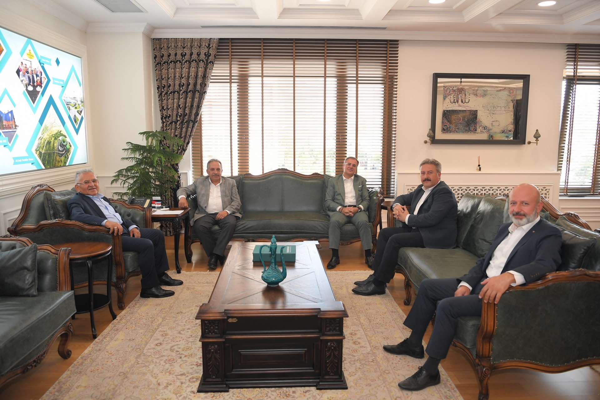 Başkan Büyükkılıç’tan Başkanlarla Talas’ta “İstişare” Zirvesi