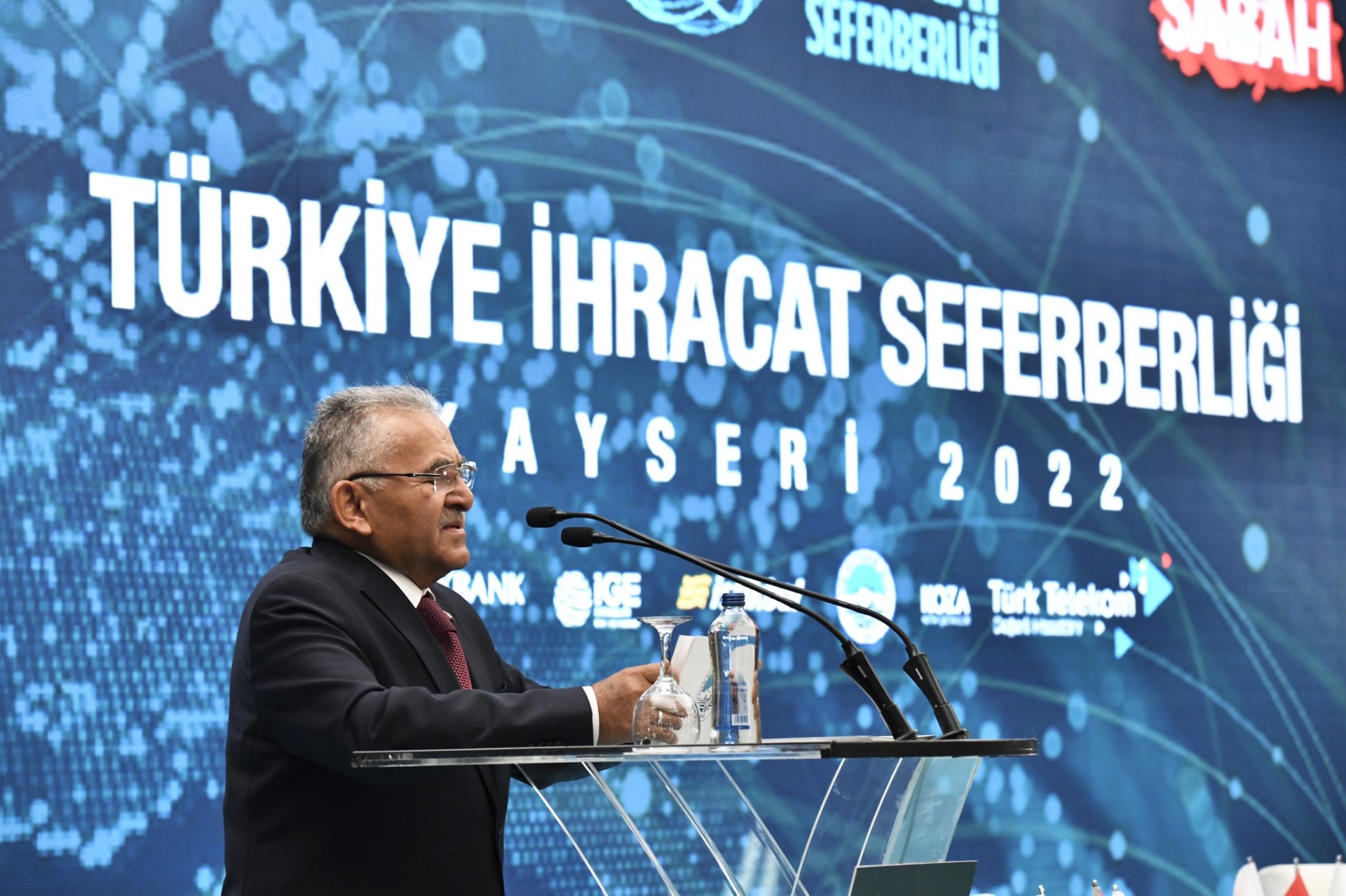 Büyükkılıç, Türkiye İhracat Seferberliği Zirvesi’nde Konuştu: “Belediyecilikte Model Oluşturduk”