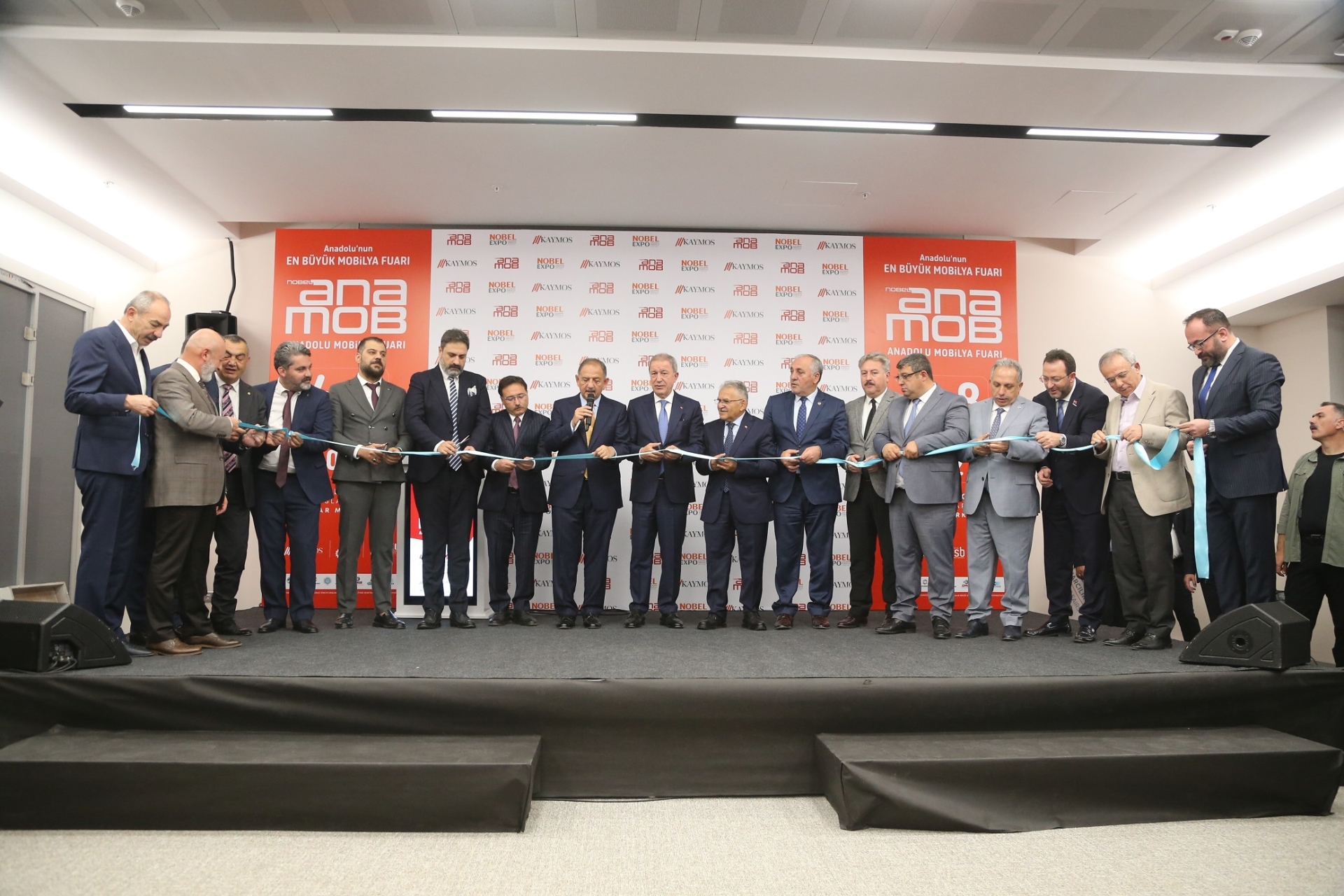 Büyükkılıç, En Büyük Mobilya Fuarı Anadolu Mobilya Fuarı’nın Açılışına Katıldı