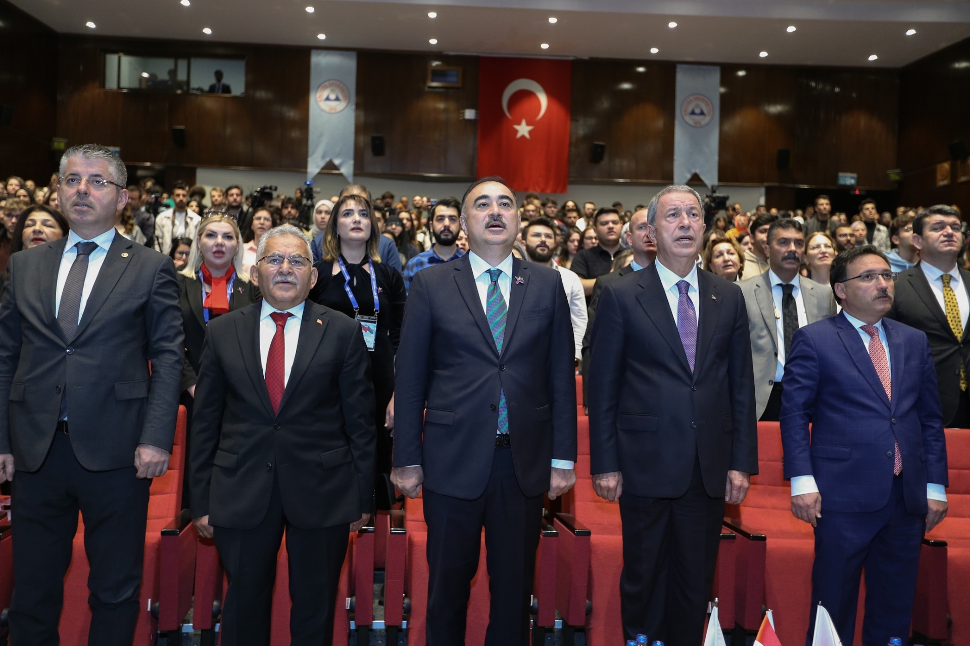 Başkan Büyükkılıç, “Haydar Aliyev’in Bir Millet İki Devlet Vizyonu” Sempozyumu’na Katıldı