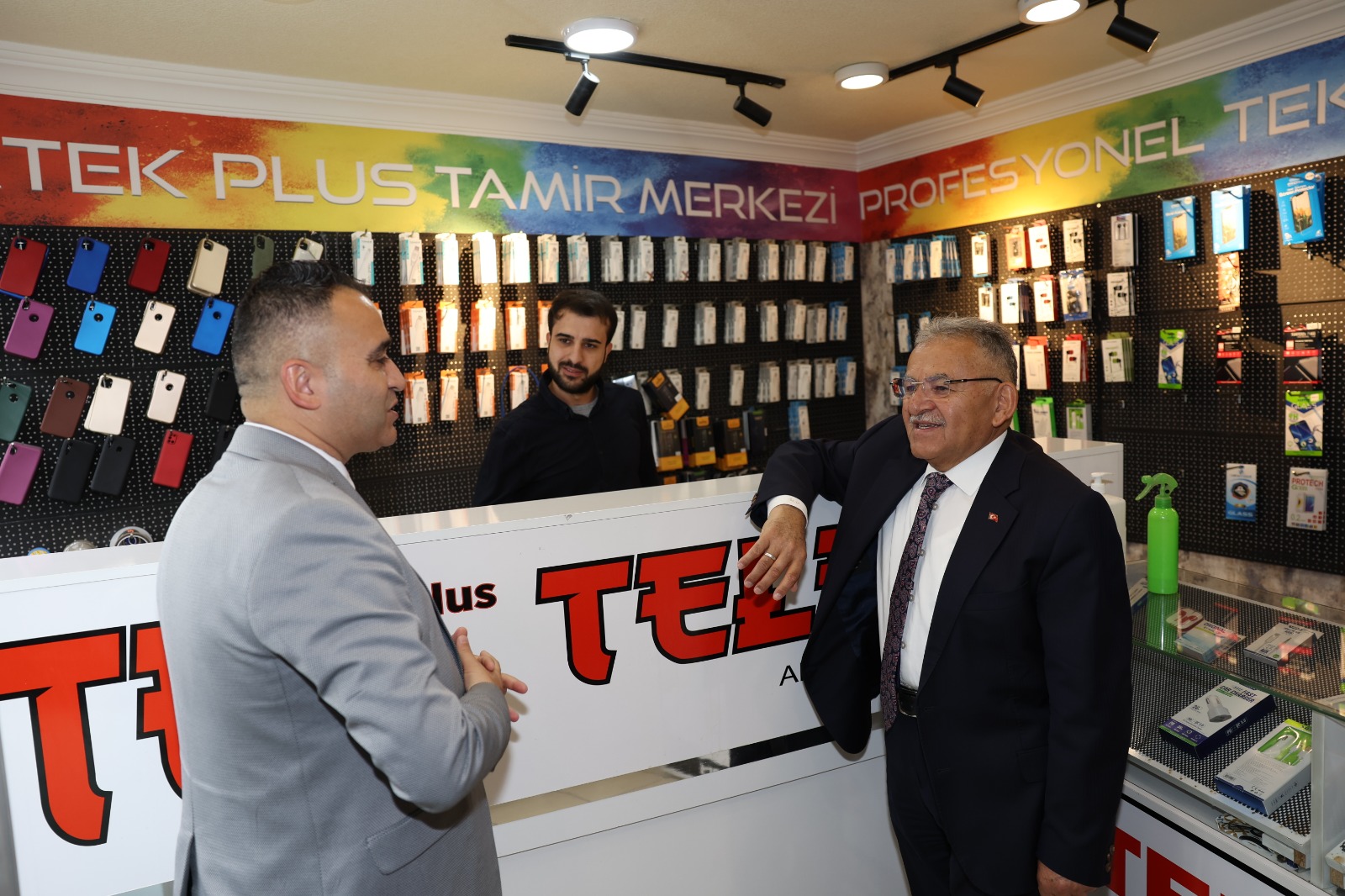 Büyükkılıç’tan Hunat Çarşısı Esnafına Ziyaret