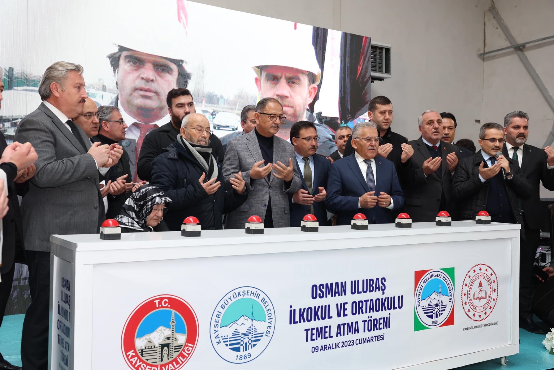 Bakan Özhaseki ve Başkan Büyükkılıç, Osman Ulubaş İlkokulu ve Ortaokulu Temel Atma Töreni’ne Katıldı
