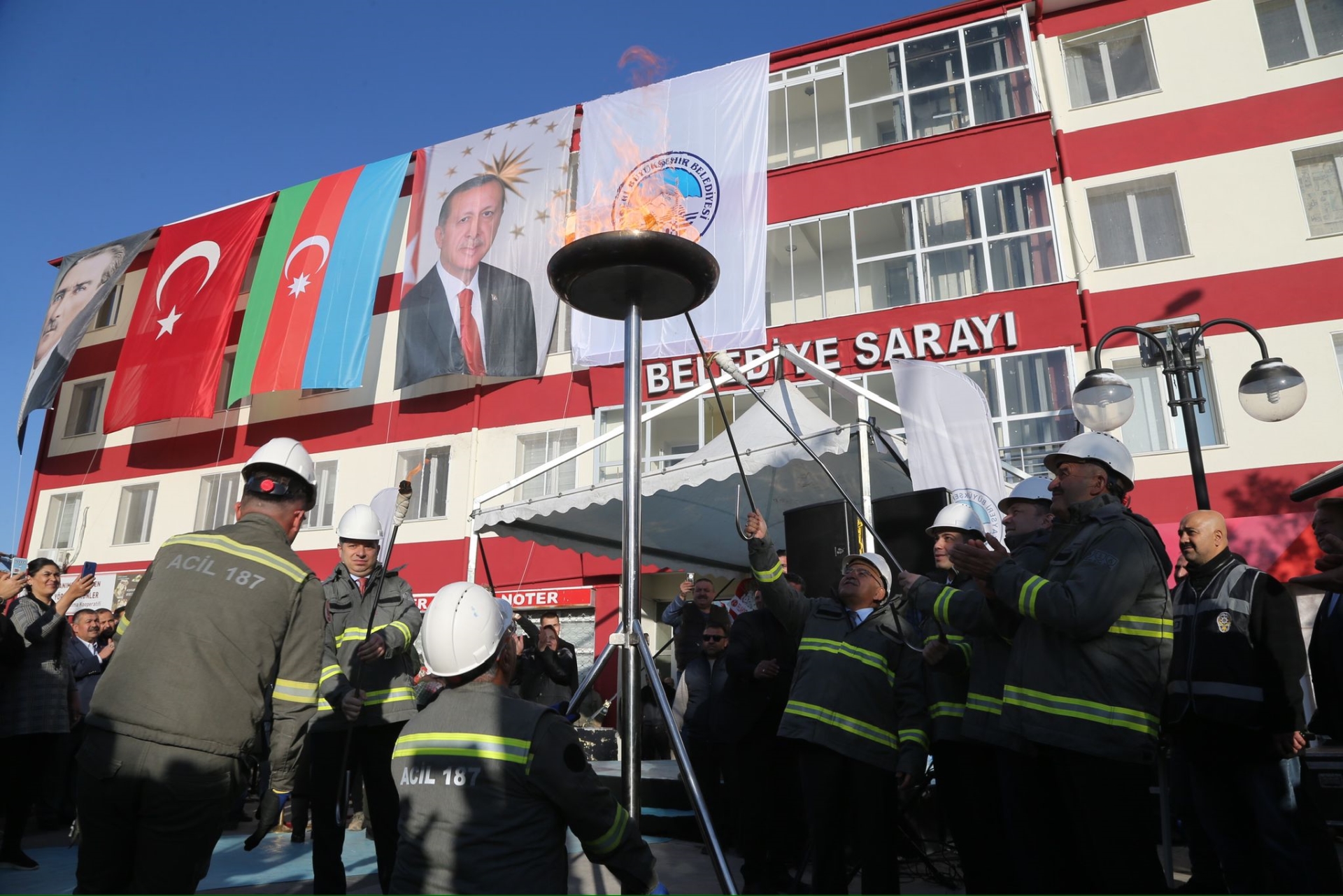 Başkan Büyükkılıç, Felahiye’de “Doğal Gaz” Ateşini Yaktı