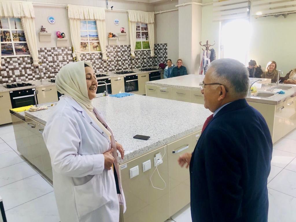 Başkan Büyükkılıç, KAYMEK Akademi'yi Ziyaret Etti