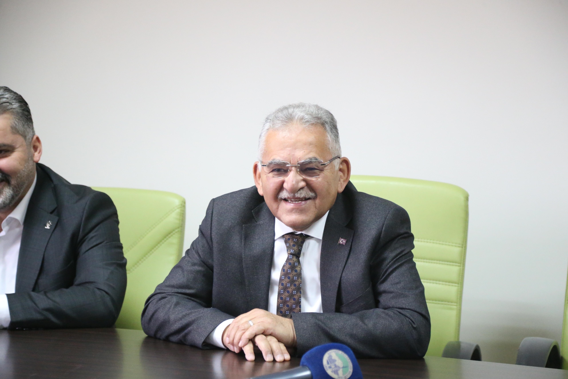 Başkan Büyükkılıç’tan Oto Sanatkârlar Odası’na Ziyaret