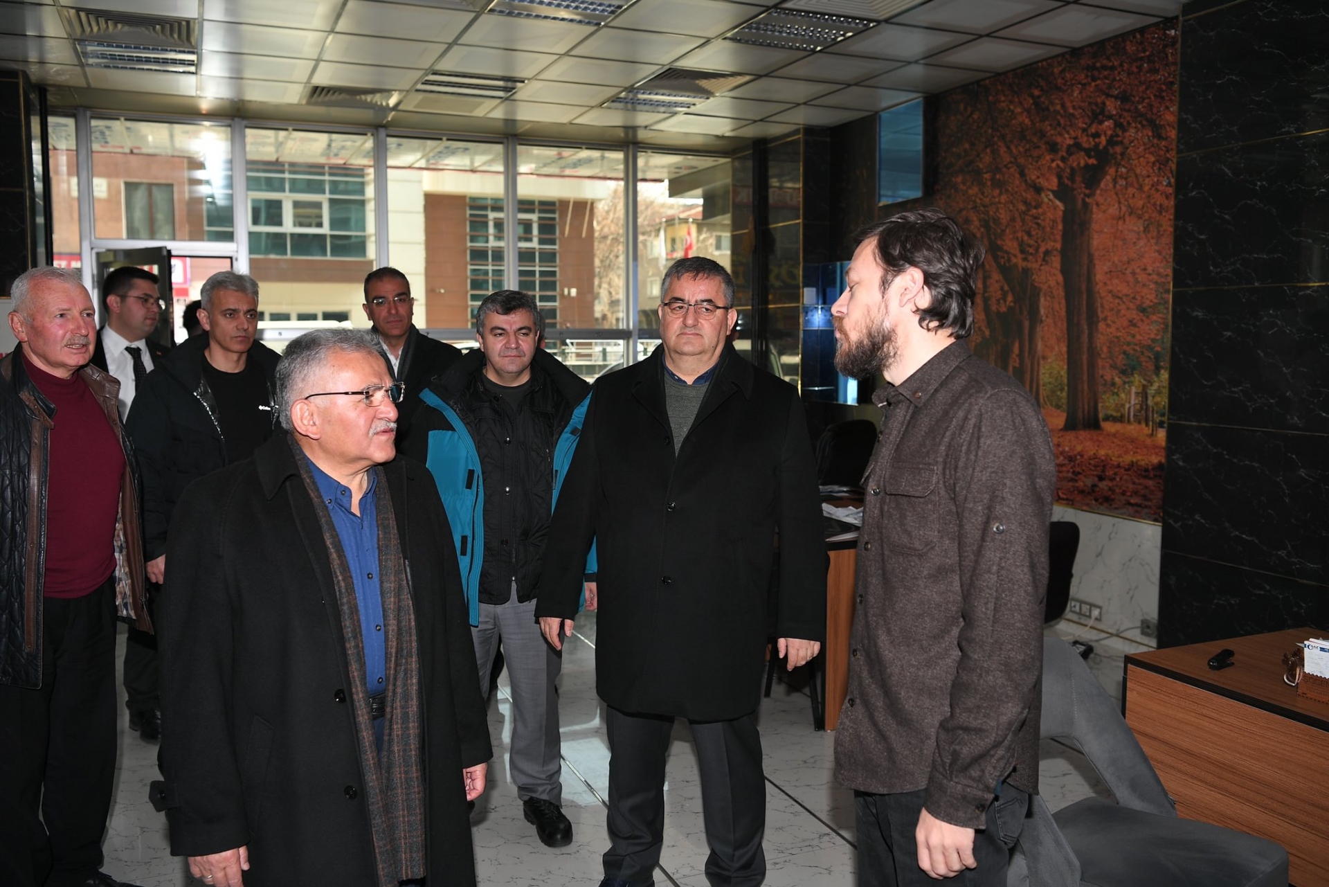 Başkan Büyükkılıç’tan İstasyon Caddesinde Esnaf Ziyareti