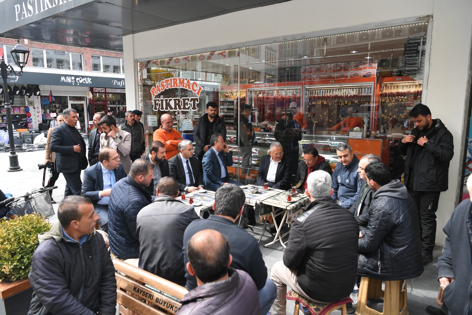 Başkan Büyükkılıç, Vali Çiçek ile Birlikte Esnaf Ziyaretinde