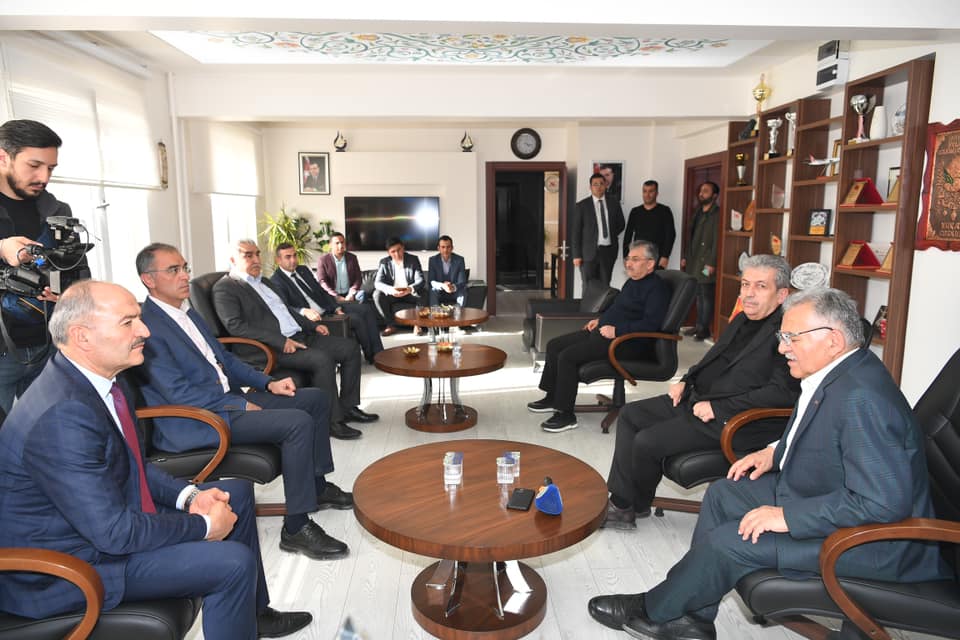 Başkan Büyükkılıç'tan Felahiyelilere Teşekkür