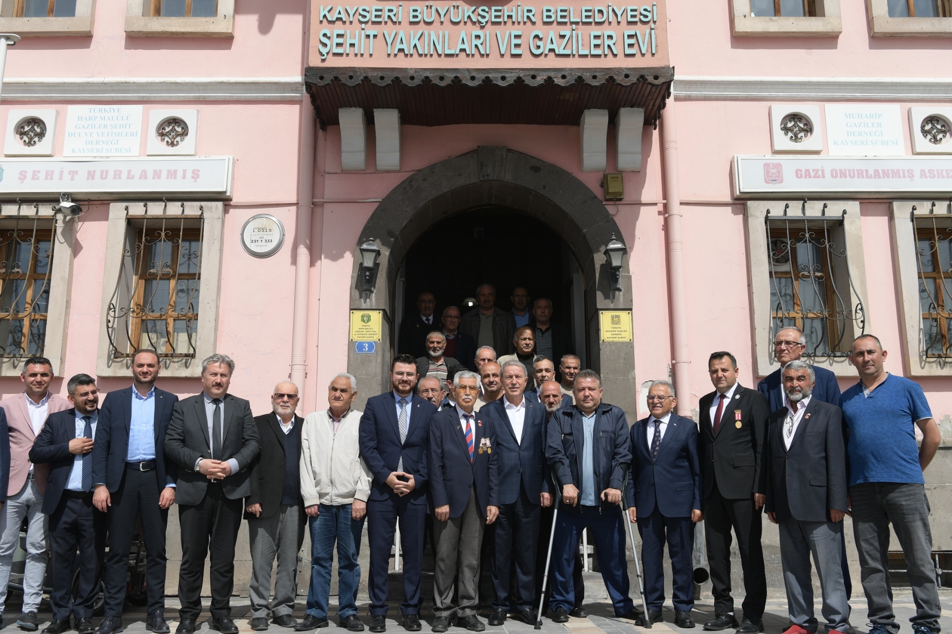 Bakan Akar ile Başkan Büyükkılıç’tan Anlamlı Ziyaret