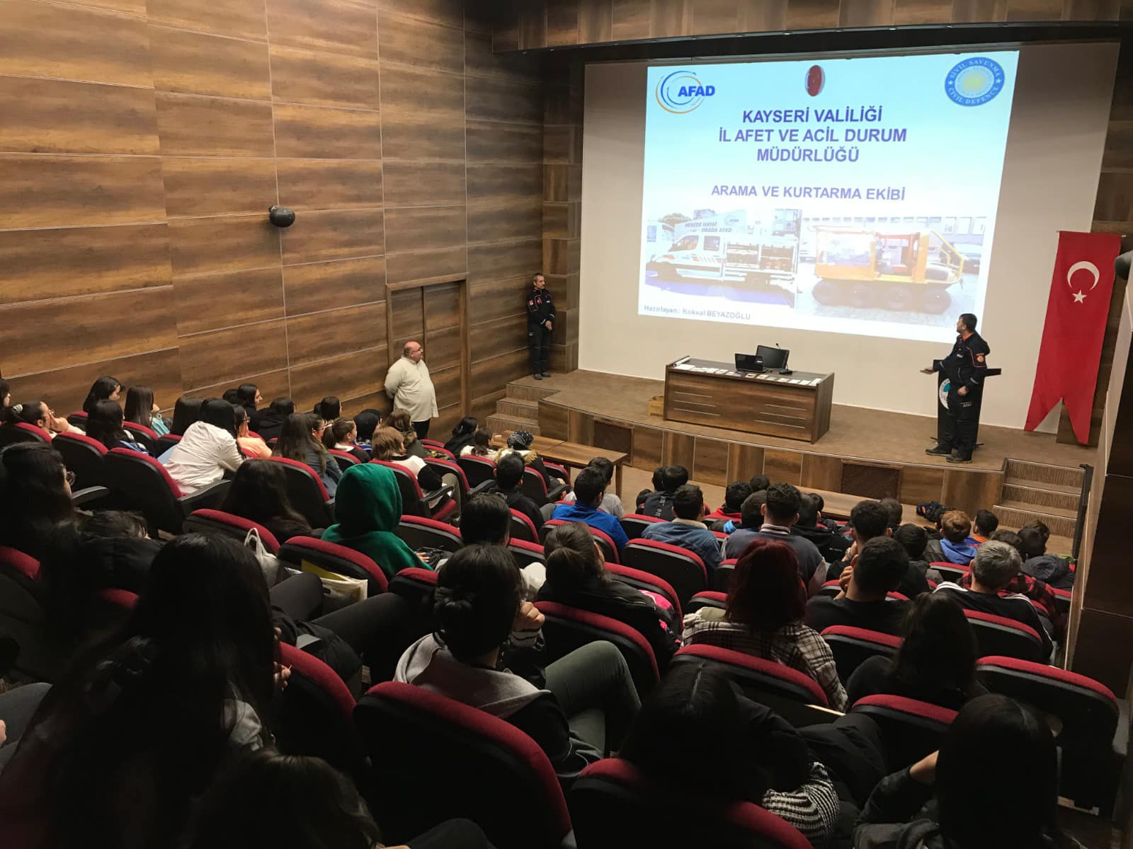 Büyükşehir KAYMEK Değer Gençlik’te ‘Afet Bilinci ve İlk 72 Saat’ Semineri